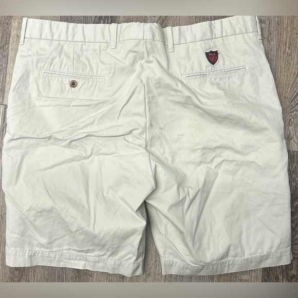 Polo Golf Ralph Lauren Shorts Men’s Sz  38 Khaki Classic Golf Chino Flat Front - Picture 2 of 5
